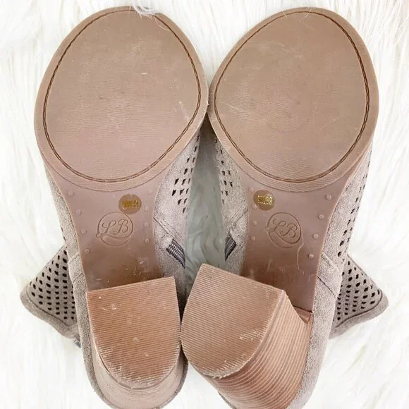 Lucky Brand "Lakyn" Taupe Perforated Peep Toe Ankle Boots/Booties Women's Size 9 - Picture 10 of 11